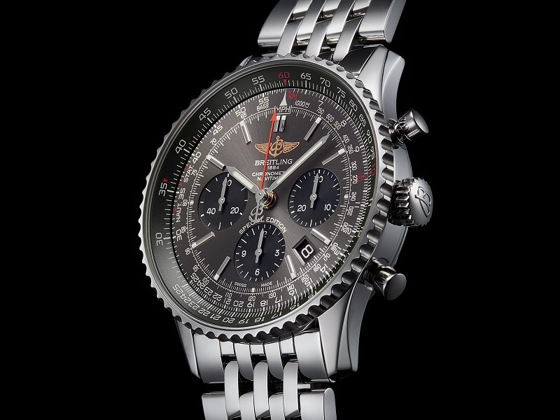 年新作 ストラトスグレーダイヤルのナビタイマーが入荷 ブライトリングブティック大阪 公式ブログ